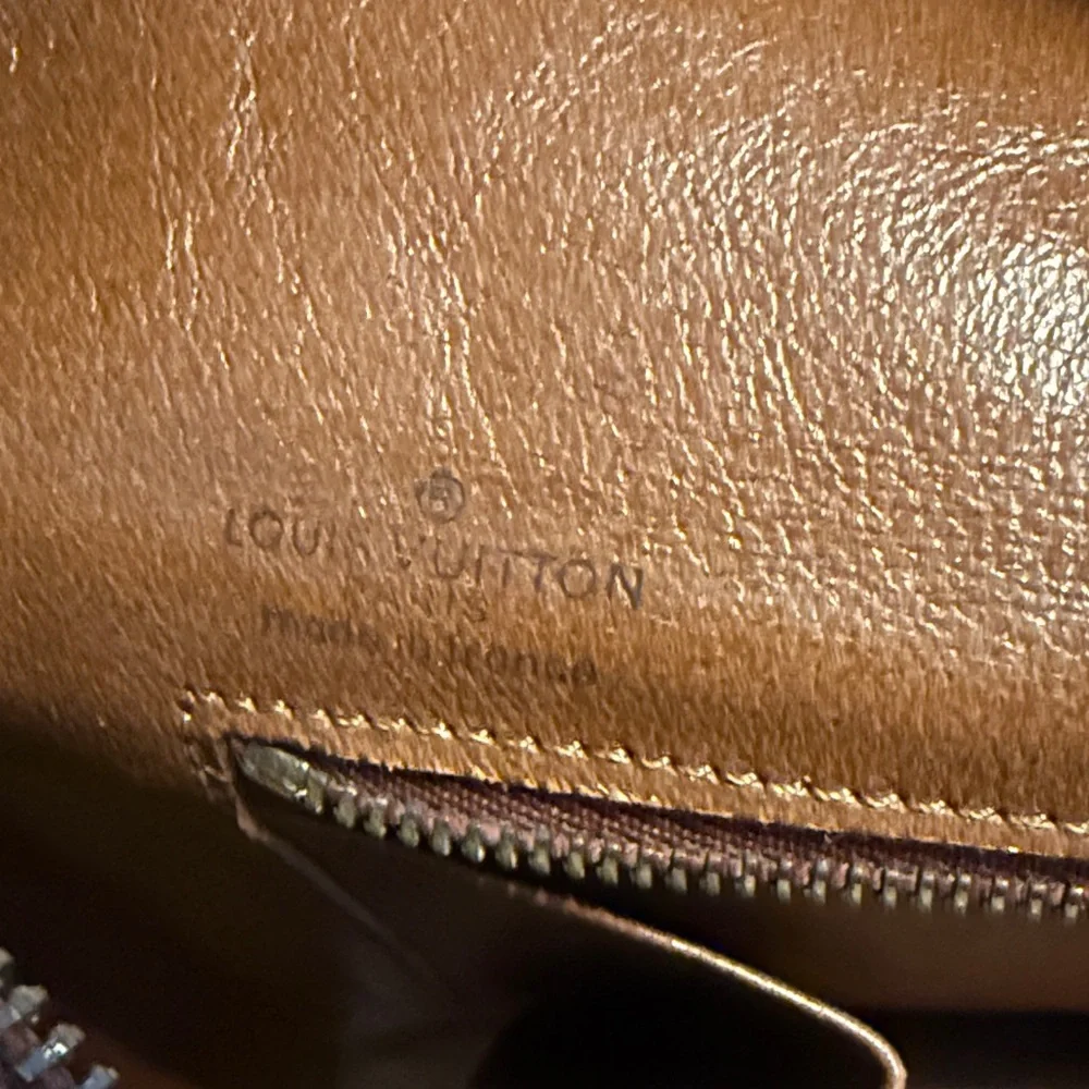 Elegant Brown Monogram Briefcase - Picture 6 of 8